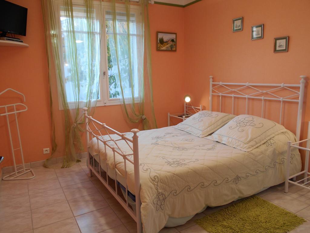 Les Tilleuls B&B オランジュ 部屋 写真
