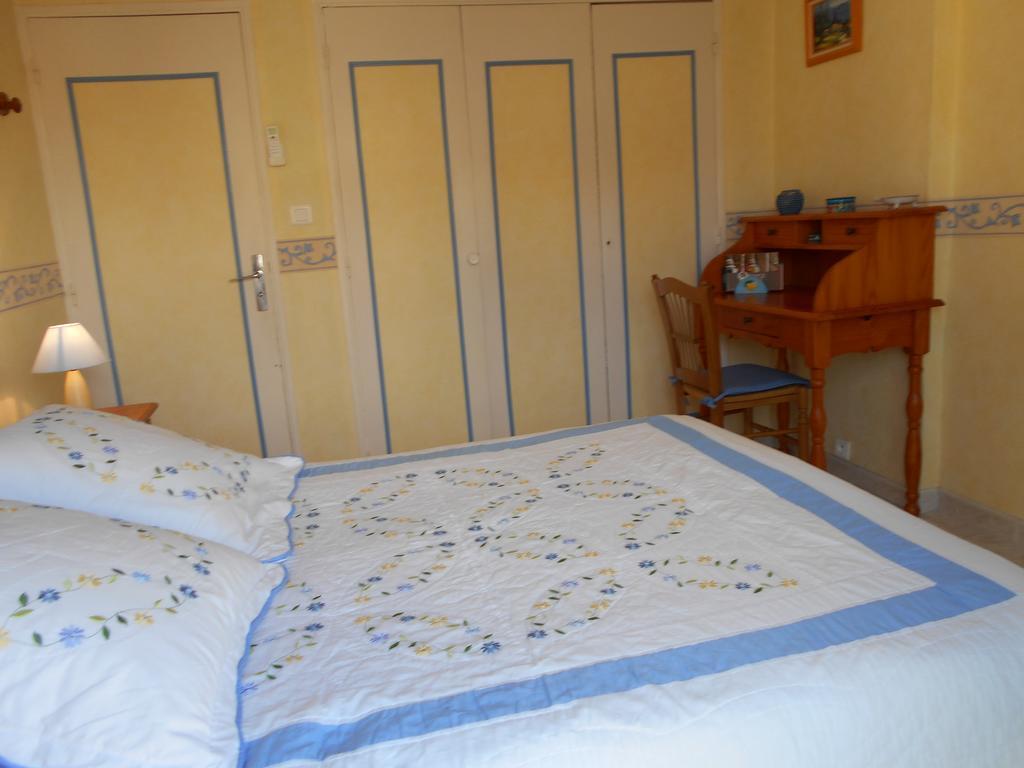 Les Tilleuls B&B オランジュ 部屋 写真